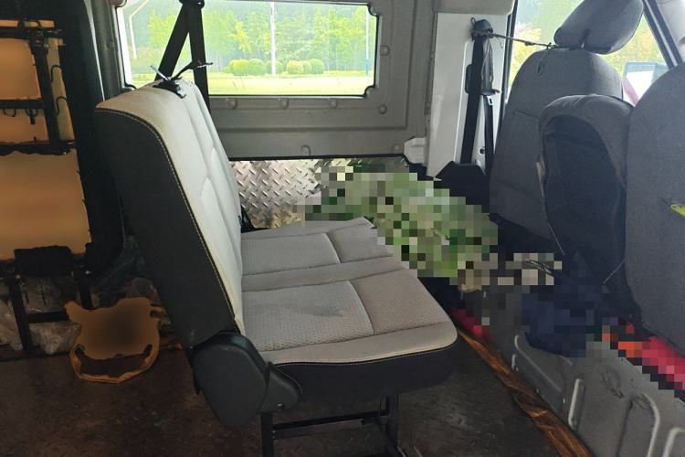 Used SRM New Energy E3 2025 Fudi 310KM Practical Passenger Vehicle