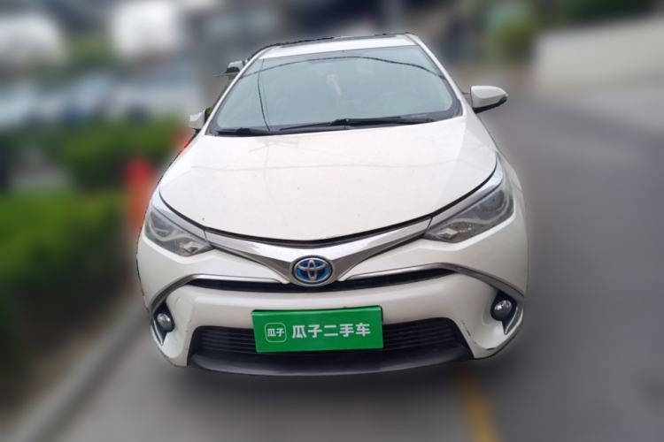 Used Toyota Levin 2016 Dual-Engine 1.8H GS E-CVT Elite Model with Sunroof