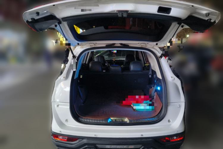 Used Dongfeng Fengon 580 2016 1.5T Manual Luxury Edition