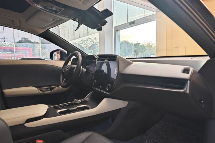 Used Lexus RZ 2023 300e Long-Range Indulgence Edition
