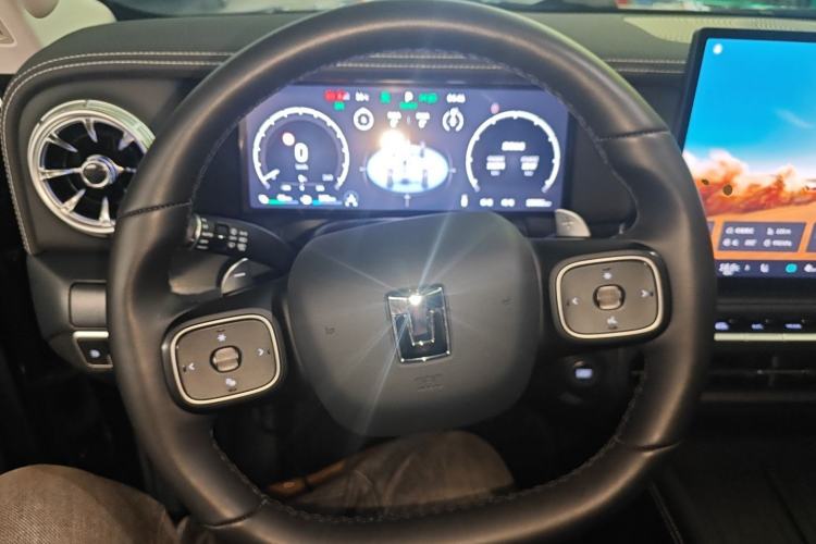 Used Tank 300 New Energy 2025 Hi4-T Steering Wheel