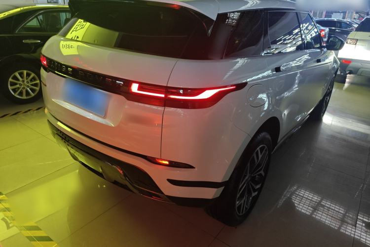 Used Land Rover Range Rover Evoque 2024 Aurora L 249 PS Prestige Light-Chasing Edition
