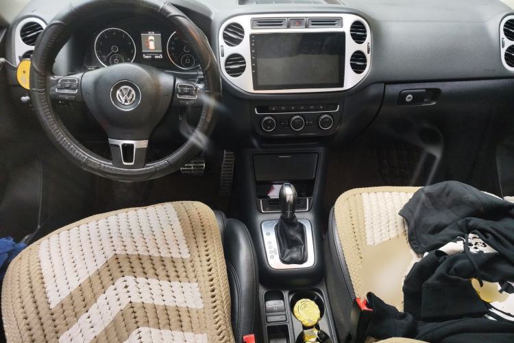 Used Volkswagen Tiguan 2013 1.8TSI Automatic Two-Wheel Drive Luxury Model Center Console