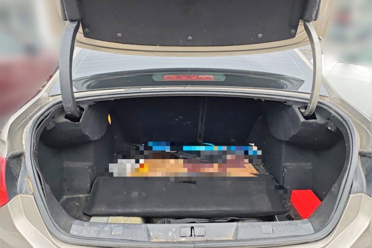 Used Citroen C4L 2015 1.8L Automatic Prestige Edition Trunk