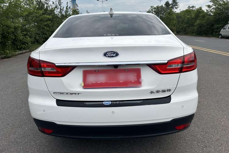 Used Ford Escort 2019 Revised Version 1.5L Automatic Enjoyment Type China VI Standard