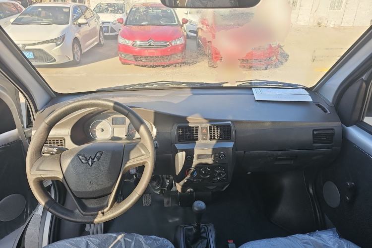 Used Wuling Rongguang 2021 1.5L Extended Basic Version L3C
