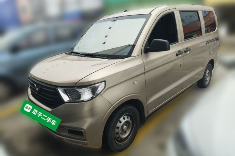 Used Wuling Hongguang V 2022 1.5L Jingqu Version Hydraulic Power Steering LAR