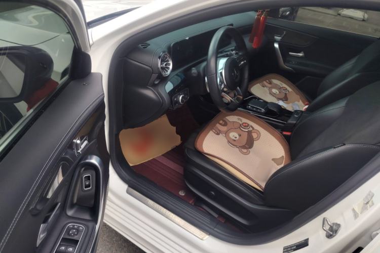 Used Mercedes-Benz A-Class 2020 Restyled A 200 L Sport Sedan Fashion Version