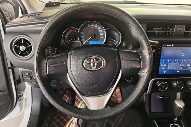Used Toyota Corolla 2017 Revised Version 1.2T S-CVT GL Steering Wheel