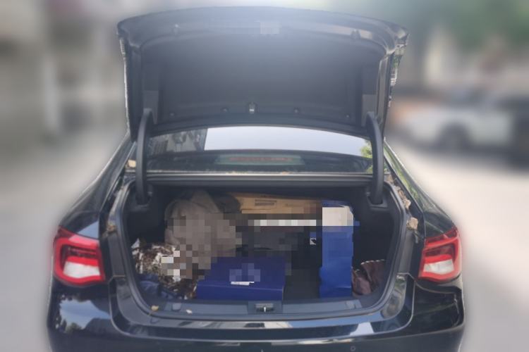 Used GAC Trumpchi GA8 2017 280T Deluxe Edition Trunk