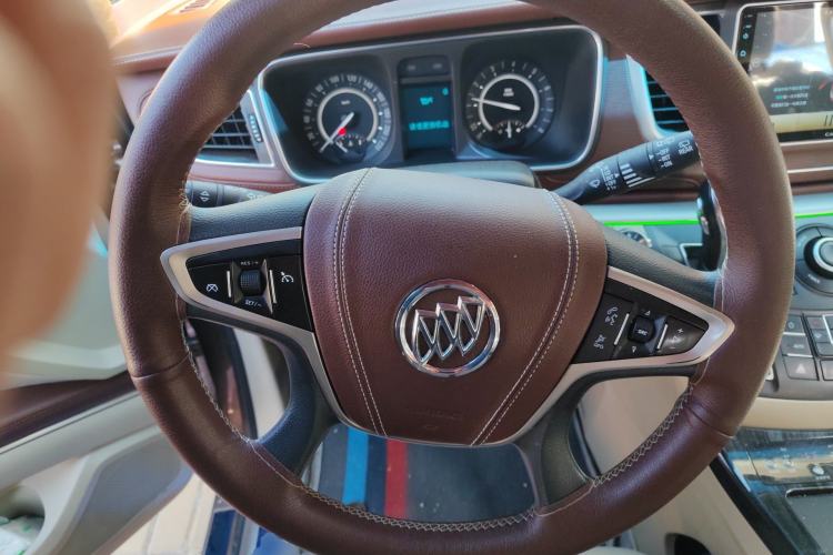 Used Buick GL8 2017 25S Comfort Version China V Standard
