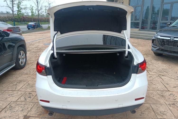 Used Mazda Atenza 2014 2.5L Blue Sky Prestige Edition Trunk