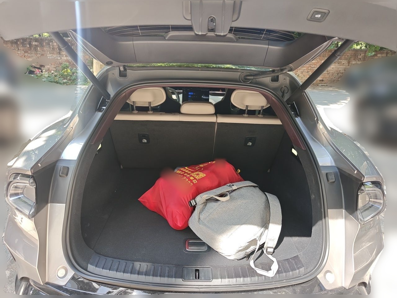 Xiaomi Auto YU7 2025 Ultra-Long Range Rear-Wheel Drive Version — снимка 19