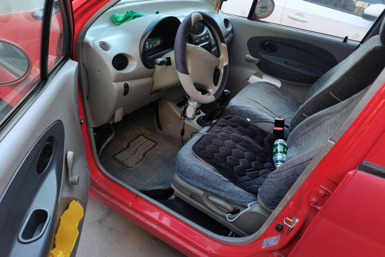 Used Chery QQ3 2012 Fashion Edition 1.0L Manual Champion Version