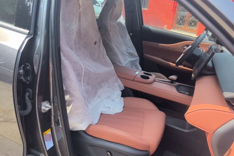 Used CHANGAN UNI-Z 2025 1.5T Premium Edition Right Front Seat