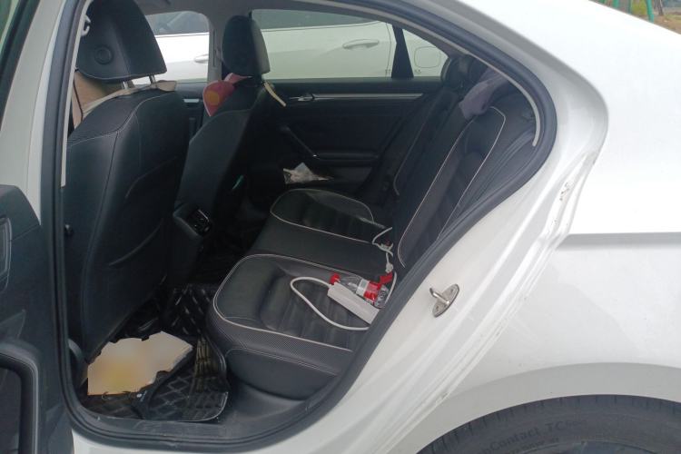 Used Volkswagen Lamando 2021 280TSI DSG Luxury Phantom Edition