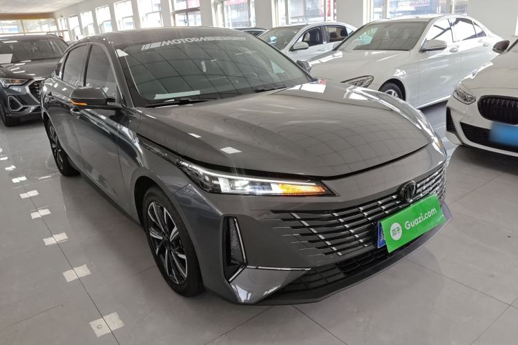 Used CHANGAN Eado 2025 Blue Whale 1.5T 500Bar Prestige Model
