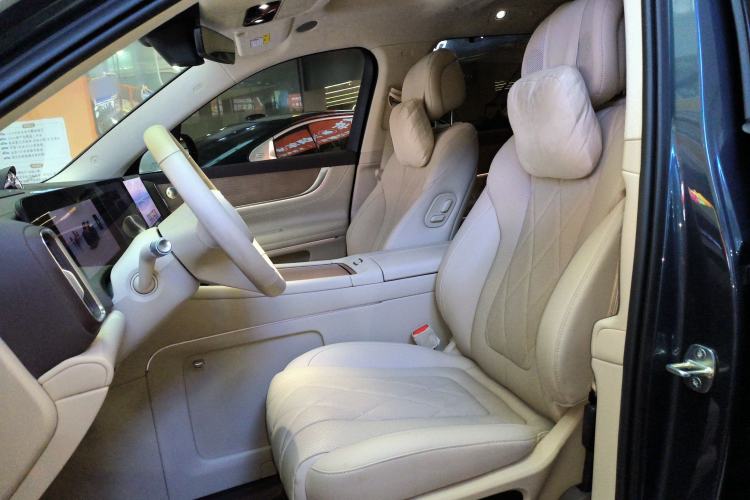 Used Hima AITO M9 2024 Range-Extended Ultra Version 42 kWh 6-Seater Model
