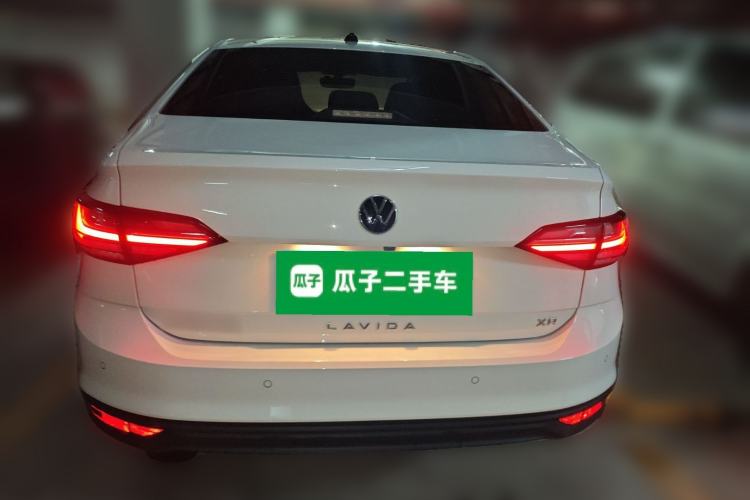 Used Volkswagen Lavida 2023 New Sharp 1.5L Automatic Excellent New Edition
