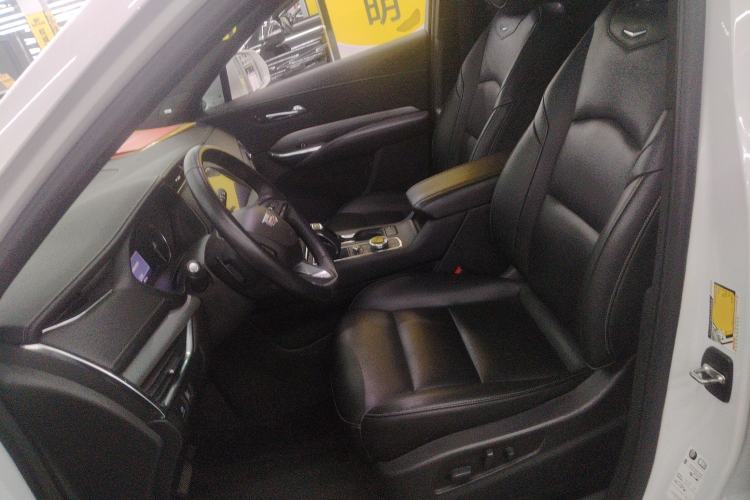 Used Cadillac XT4 2018 28T Two-Wheel Drive Leading Version