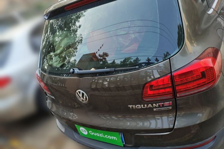 Used Volkswagen Tiguan 2015 2.0 TSI Automatic All-Wheel Drive Luxury Edition Rear