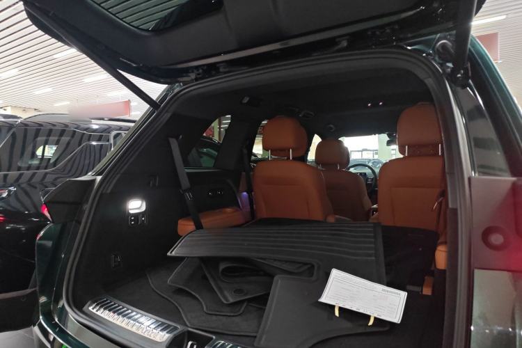 Used Li Auto L8 2023 Pro Model Trunk