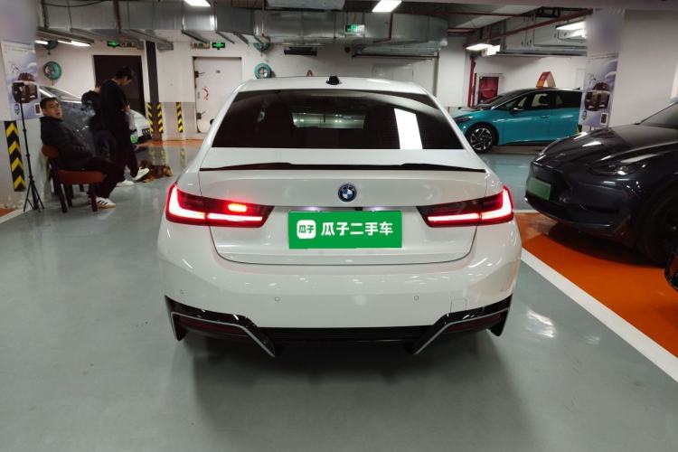 Used BMW i3 2024 eDrive 35 L
