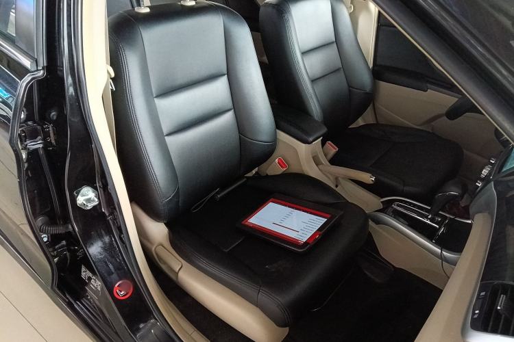 Used Honda Crider 2015 1.8L automatic comfort version