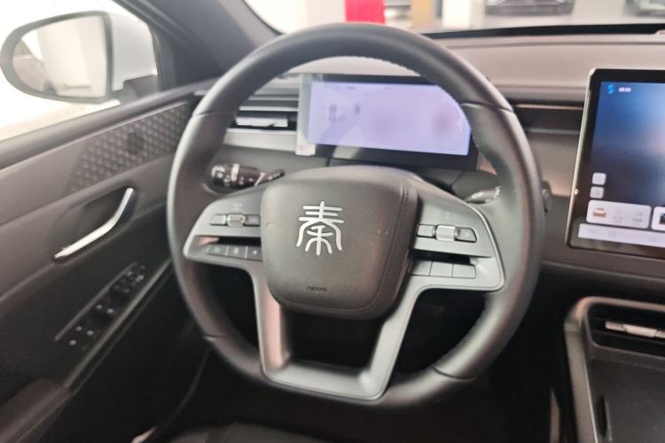 Used BYD Qin PLUS 2025 DM-i Smart Drive 120KM Superior Model