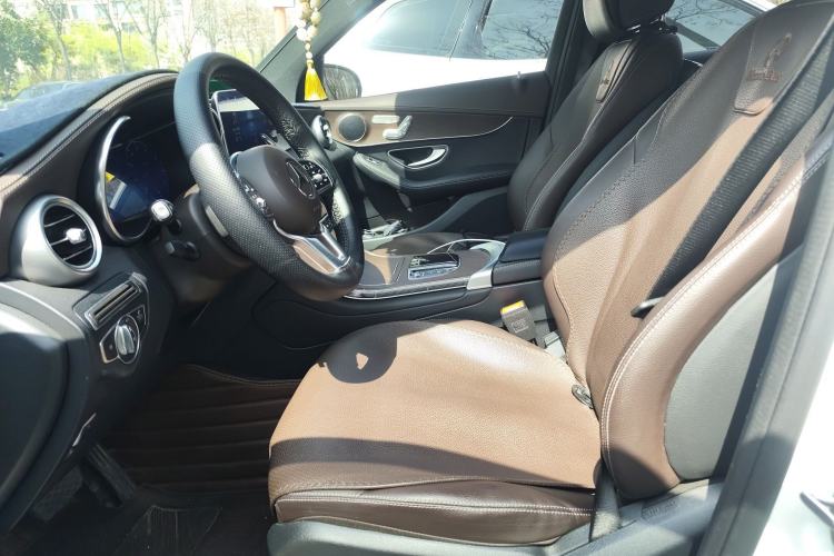 Used Mercedes-Benz GLC 2022 Refreshed GLC 300 L 4MATIC Dynamic Edition Prestige Version Left Front Seat