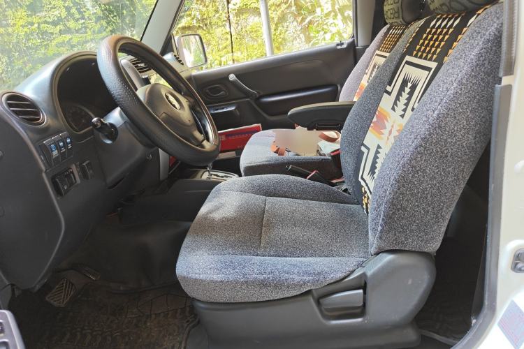 Used Suzuki Jimny 2012 1.3 AT JLX Navigation Edition