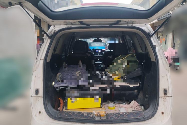 Used Baojun 730 2019 1.5L Manual Fashion Model 7-seater China VI