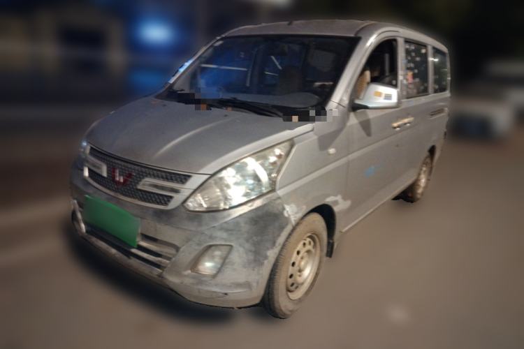 Used Wuling Rongguang V 2015 1.2L Base Version