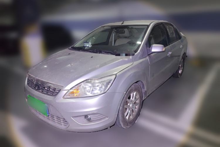 Used Ford Focus 2012 Sedan Classic 1.8L Automatic Base Model