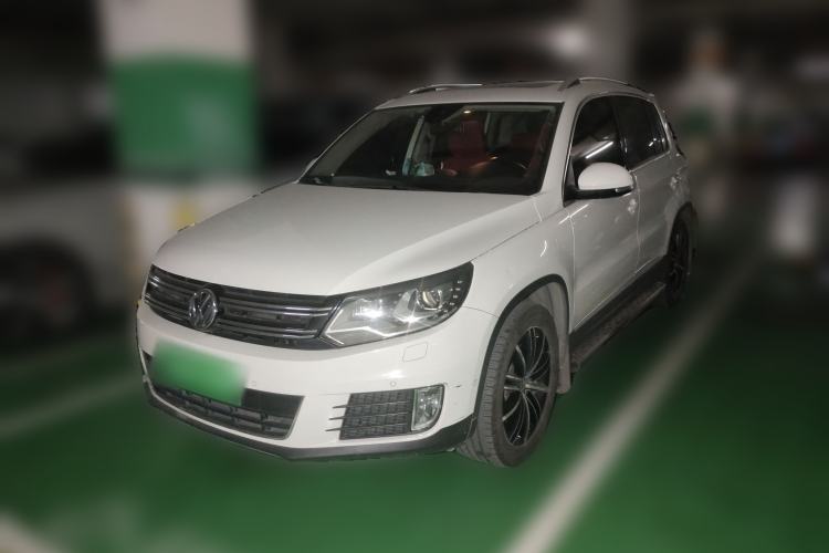 Used Volkswagen Tiguan 2015 2.0 TSI Automatic All-Wheel Drive Flagship Edition