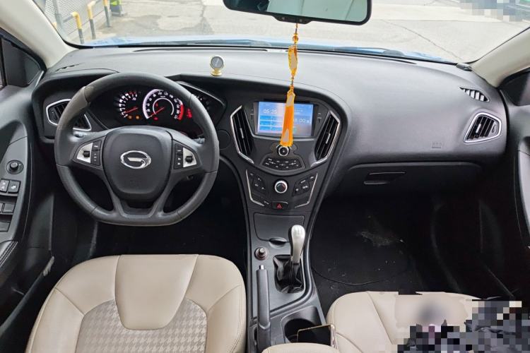 Used GAC Trumpchi GA3S Vision 2014 1.6L Manual Luxury ESP Version Center Console