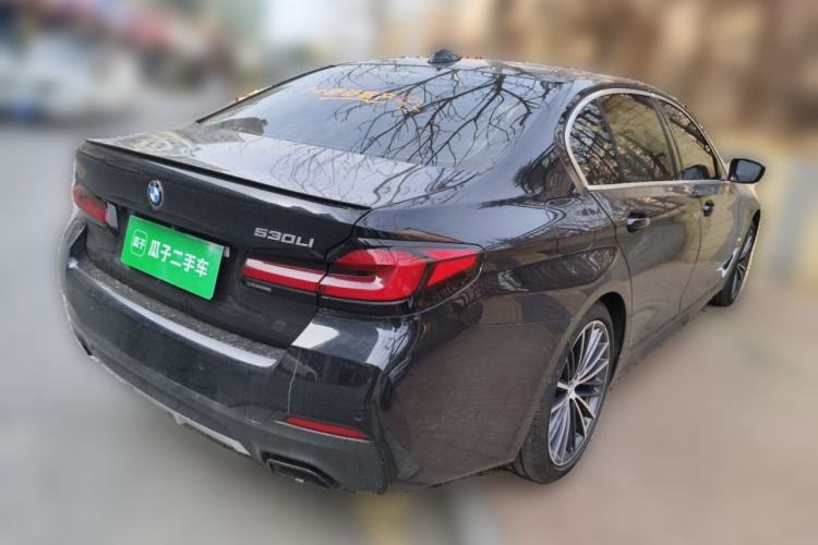 Used BMW 5 Series 2023 530Li Leading Model M Sport Package Rear Right 45 Deg