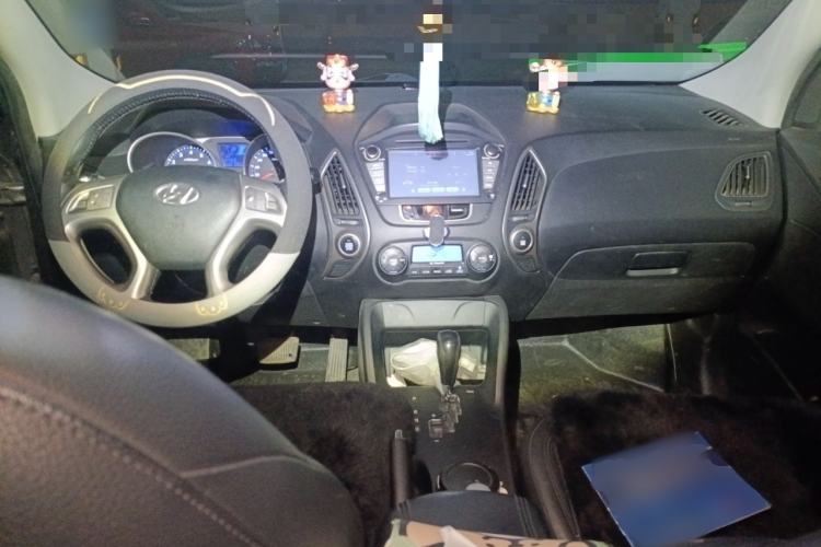 Used Hyundai ix35 2010 2.0L Automatic Two-Wheel Drive Elite Edition GLS
