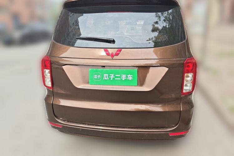Used Wuling Hongguang 2019 1.5L S Comfort Edition China VI LAR

