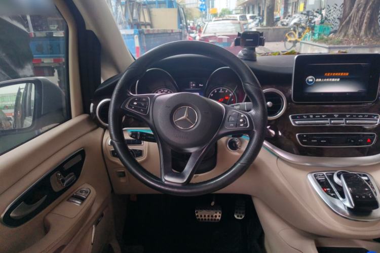 Used Mercedes-Benz V-Class 2016 V 260 Prestige Edition
