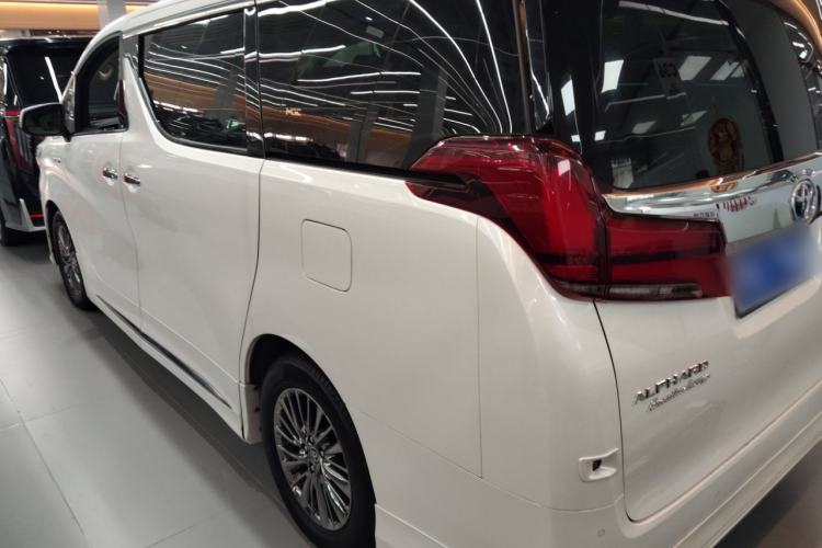 Used Toyota Alphard 2020 Dual-Engine 2.5L Prestige Edition
