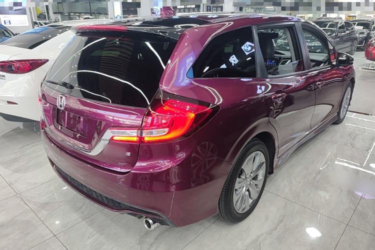 Used Honda Jade 2017 1.8L automatic Comfort version 5 seats