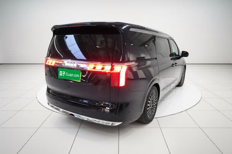 Used Zeekr 009 2024 7-Seater Walk-Through Version Four-Wheel Drive 108 kWh
