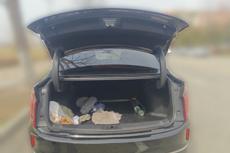 Used Hongqi E-QM5 2023 560km PLUS Trunk