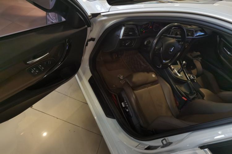 Used BMW 3 Series 2018 320Li Fashion Model
