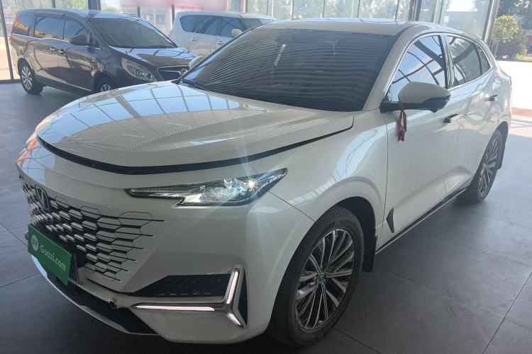 Used Changan UNI-K 2024 2.0T Two-Wheel Drive Enjoyment Version