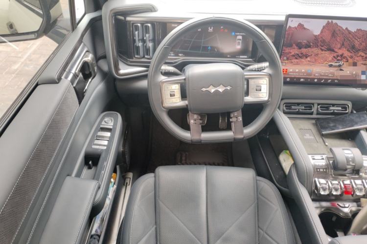 Used Formula Leopard 5 2023 Navigator Edition Steering Wheel