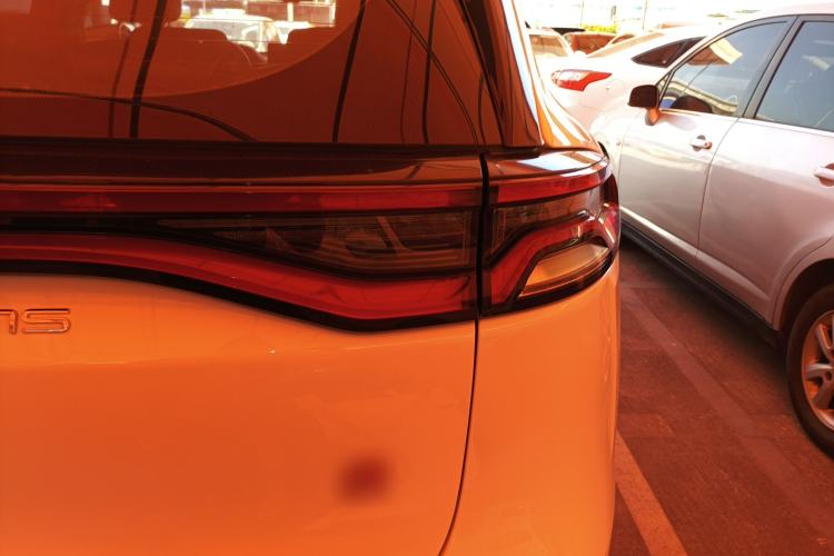 Used BYD Tang 2018 2.0T Automatic SmartConnect Prestige 7-Seater China V Standard
