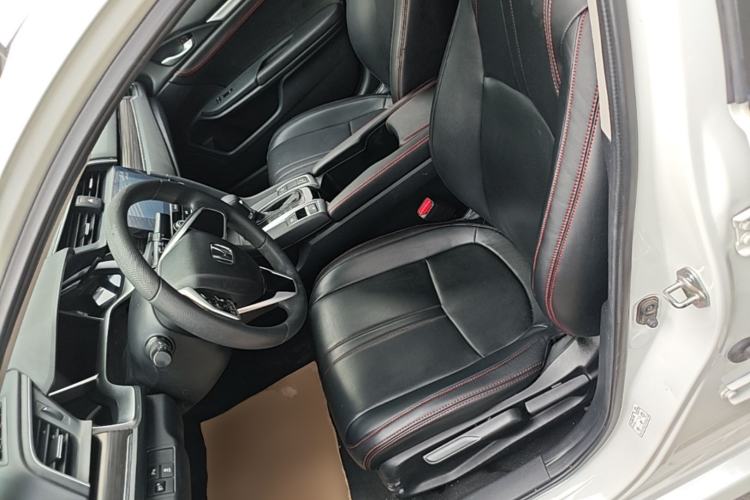 Used Honda Civic 2019 220TURBO CVT Dynamic Edition China VI Left Front Seat