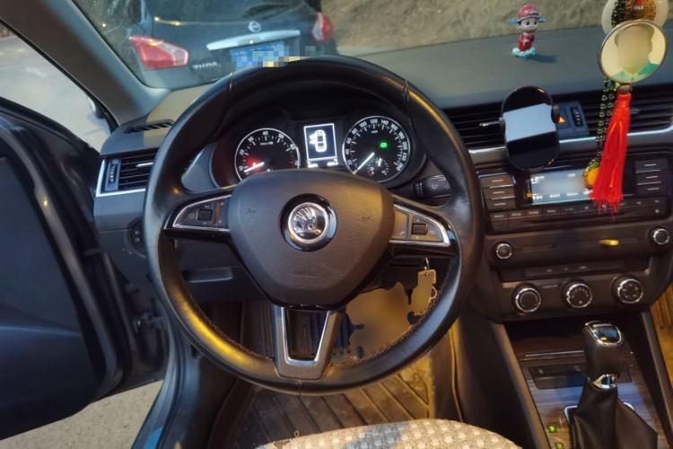 Used Skoda Octavia 2016 1.6L Automatic Smart Drive Edition